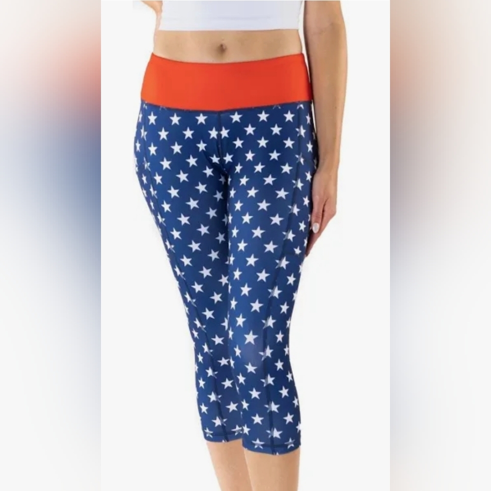 "Gone For a Run" American Flag Blue Star Pattern Capri Leggings Size Small